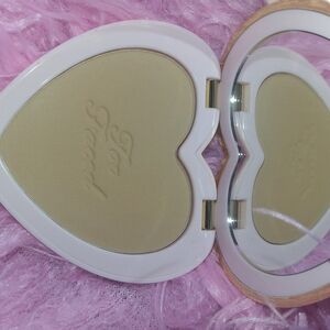 Too Faced Heart-Shaped Compact in Cream